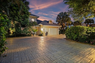 11851 Pebblewood Dr, Wellington, FL 33414