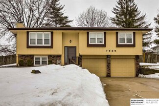 7529 Hayes Cir, Omaha, NE 68127