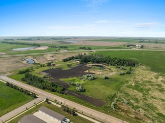 3900 16th St NW, Minot, ND 58703