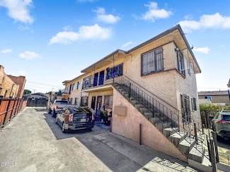 313 E 52nd St, Los Angeles, CA 90011