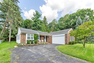 2014 Yuma Trail, Okemos, MI 48864