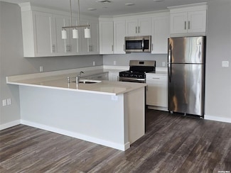 221 Eastview Dr Unit 19, Central Islip, NY 11722