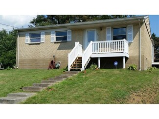 140 Sycamore St, Mingo Junction, OH 43938