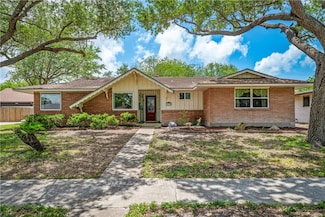 438 Pennington Dr, Corpus Christi, TX 78412