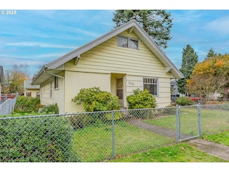 7579 N Gilbert Ave, Portland, OR 97203