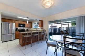 5280 Bosque 47 Ln, West Palm Beach, FL 33415
