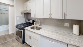 35-20 Leverich St Unit A703, Jackson Heights, NY 11372