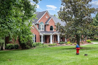 9711 Turner Ln, Brentwood, TN 37027
