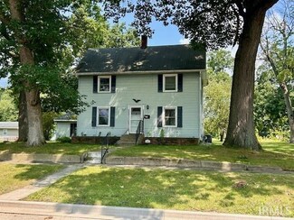 318 W Washington St, Culver, IN 46511