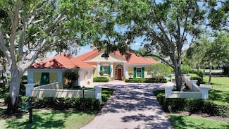 228 Saint James Park, Osprey, FL 34229
