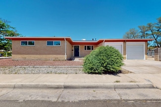 1036 Florida St SE, Albuquerque, NM 87108