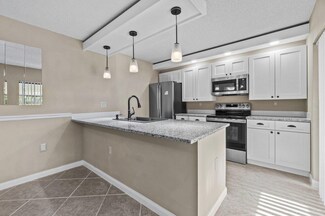 7103 71st Way, West Palm Beach, FL 33407