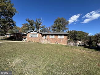 10918 Warwick Ave, Fairfax, VA 22030