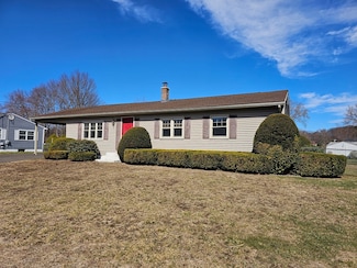 9 Upland Rd, Holyoke, MA 01040