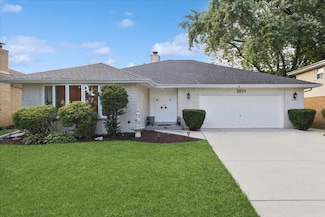 5811 Longview Dr Unit 2, Countryside, IL 60525