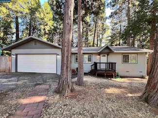 14625 Bridgeport Cir, Magalia, CA 95954