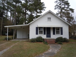 703 Hickman Rd, Tabor City, NC 28463