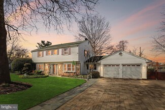 4212 Majestic Ln, Fairfax, VA 22033