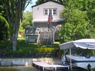 17 W Crystal Haven, Bomoseen, VT 05732