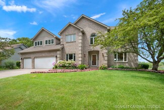 1333 Oakton Ln, Naperville, IL 60540