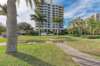 1211 Gulf of Mexico Dr Unit 906, Longboat Key, FL 34228