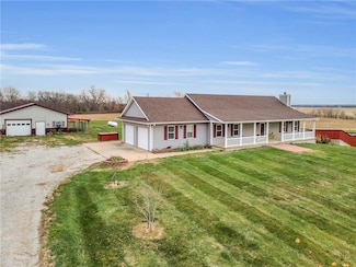 6102 SE State Route C, Cameron, MO 64429