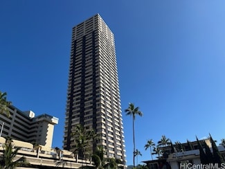 444 Niu St Unit 1312, Honolulu, HI 96815
