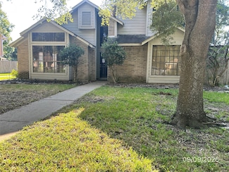 8203 Green Devon Dr, Houston, TX 77095