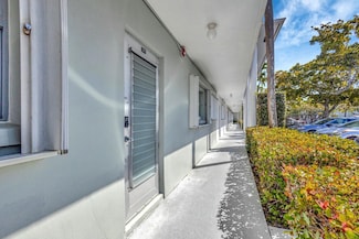 2320 SW 22nd Ave Unit 211, Delray Beach, FL 33445