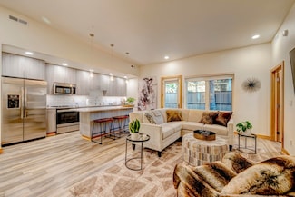 1290 Burton St Unit B, Sheridan, WY 82801