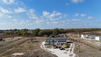 596 Hcr 1350 W, Hillsboro, TX 76645