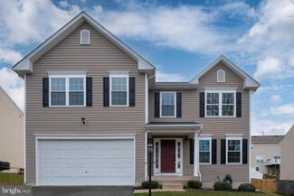 8 Theodore St, Fredericksburg, VA 22406