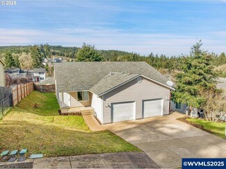 905 SW Bales (-907) Ave, Willamina, OR 97396