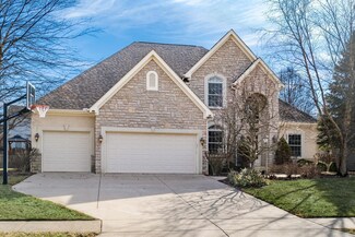 6811 Meadow Glen Dr S, Westerville, OH 43082