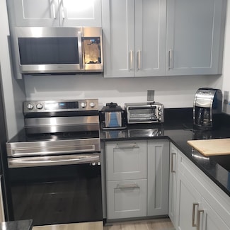 806 SE 7th St Unit 207, Deerfield Beach, FL 33441