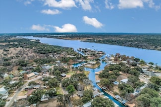 325 County Road 136c, Kingsland, TX 78639