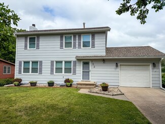 152 7th St, Phillipsburg, KS 67661