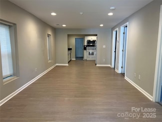 1528 Jennings St, Charlotte, NC 28216