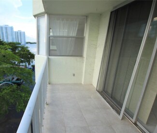 16558 NE 26th Ave Unit 4H, North Miami Beach, FL 33160