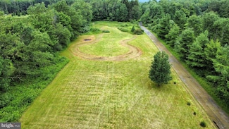223 Brink Rd, Saylorsburg, PA 18353