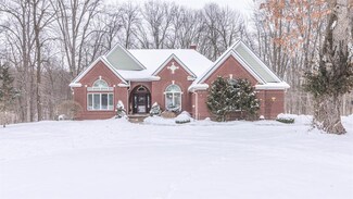 7100 Winters Ct, Dexter, MI 48130