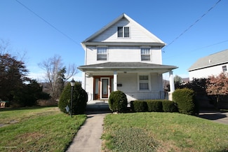 224 S Valley Ave, Olyphant, PA 18447