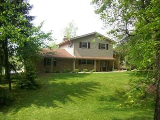 1102 W Stan Mar Estates Dr, Brazil, IN 47834