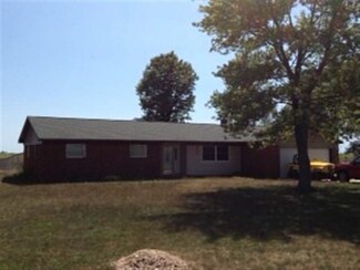6641 W 1800 S, Remington, IN 47977
