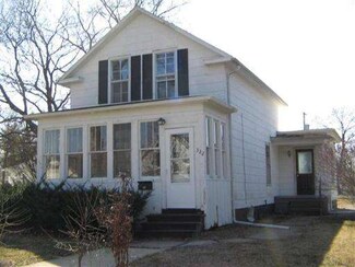 322 E Patton St, Paxton, IL 60957