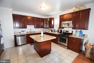 5001 Alhambra Ave, Baltimore, MD 21212