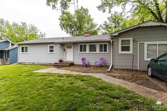 2009 College View Rd, Manhattan, KS 66502
