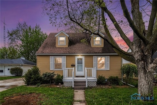 910 S Cherry St, Bryan, OH 43506