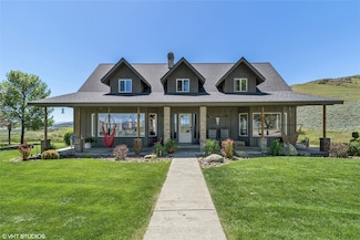 3 Finley Gulch Rd, Lonepine, MT 59848