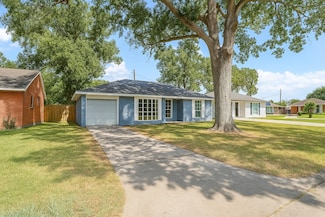 1135 Canterdale St, Houston, TX 77047
